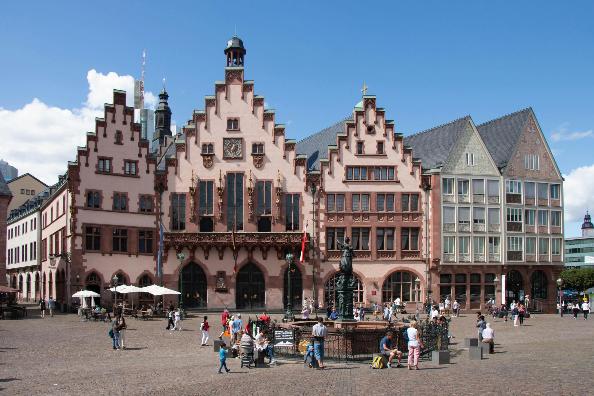 The half-timbered houses and town hall of Römerberg square in Frankfurt